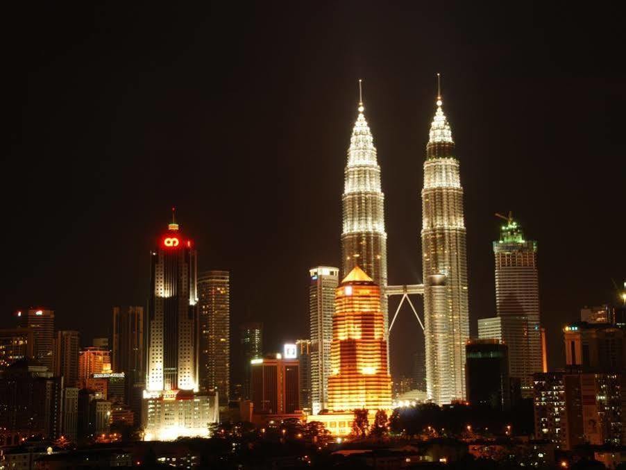 Kuala Lumpur International Hotel Экстерьер фото